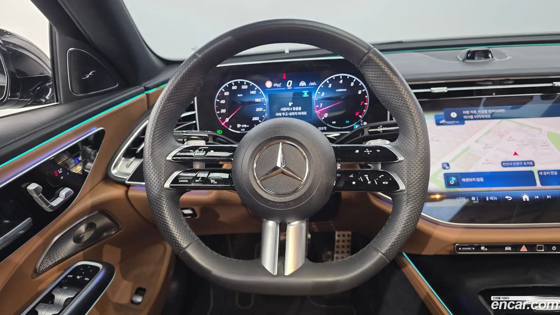 E-Class Mercedes-Benz 2025.5-OPTION-017