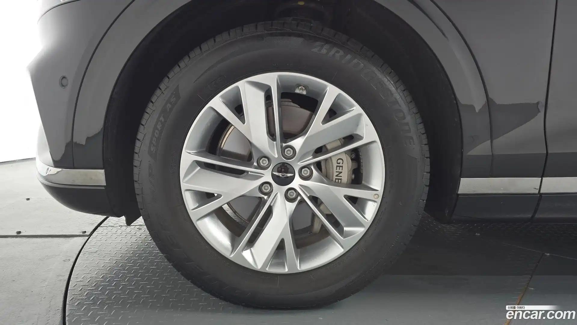 GV70 Genesis 2024.11-OUTER-005