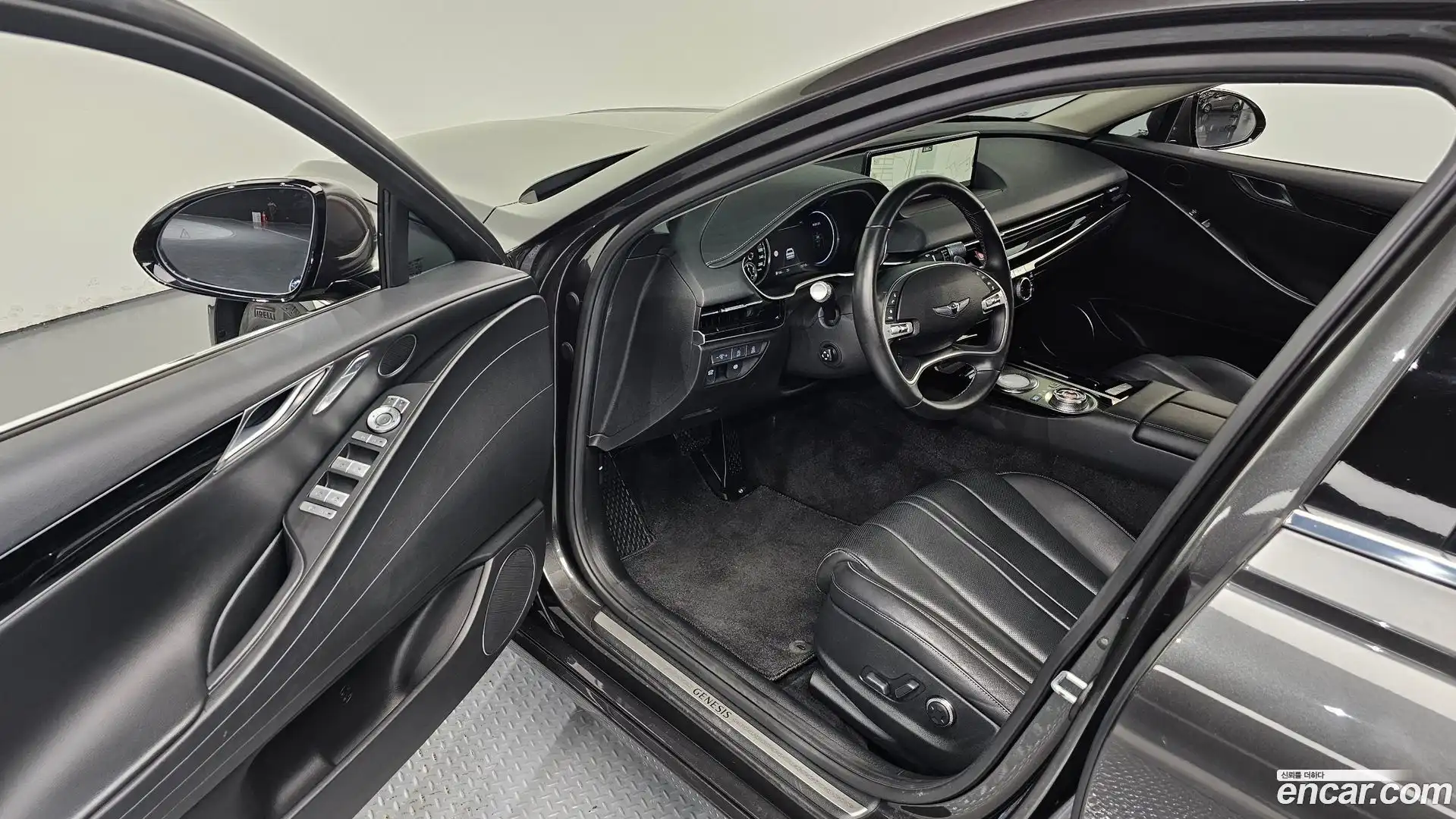G80 Genesis 2022.5-INNER-010