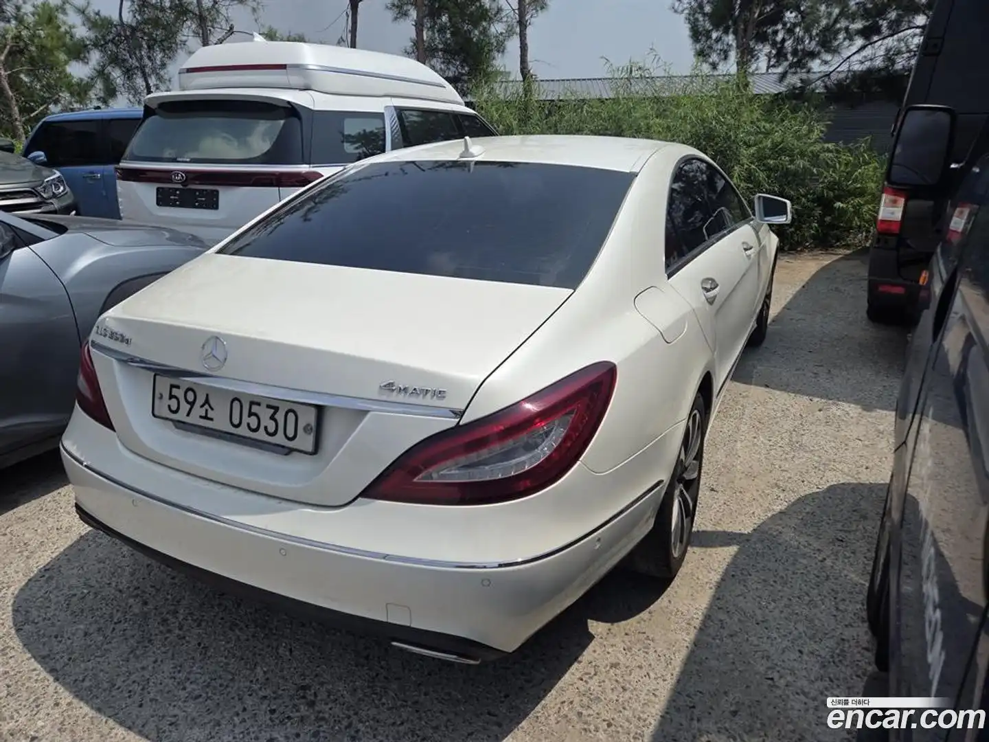 CLS-Class Mercedes-Benz 2016.3-INNER-010