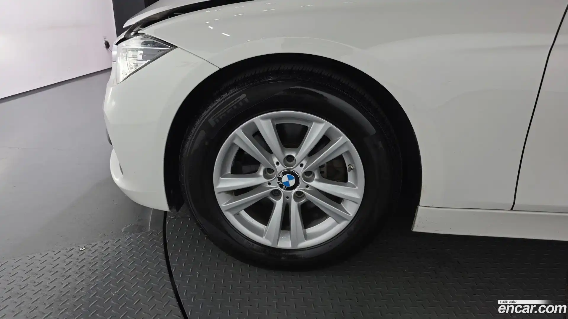 3-Series BMW 2016.1-OUTER-005