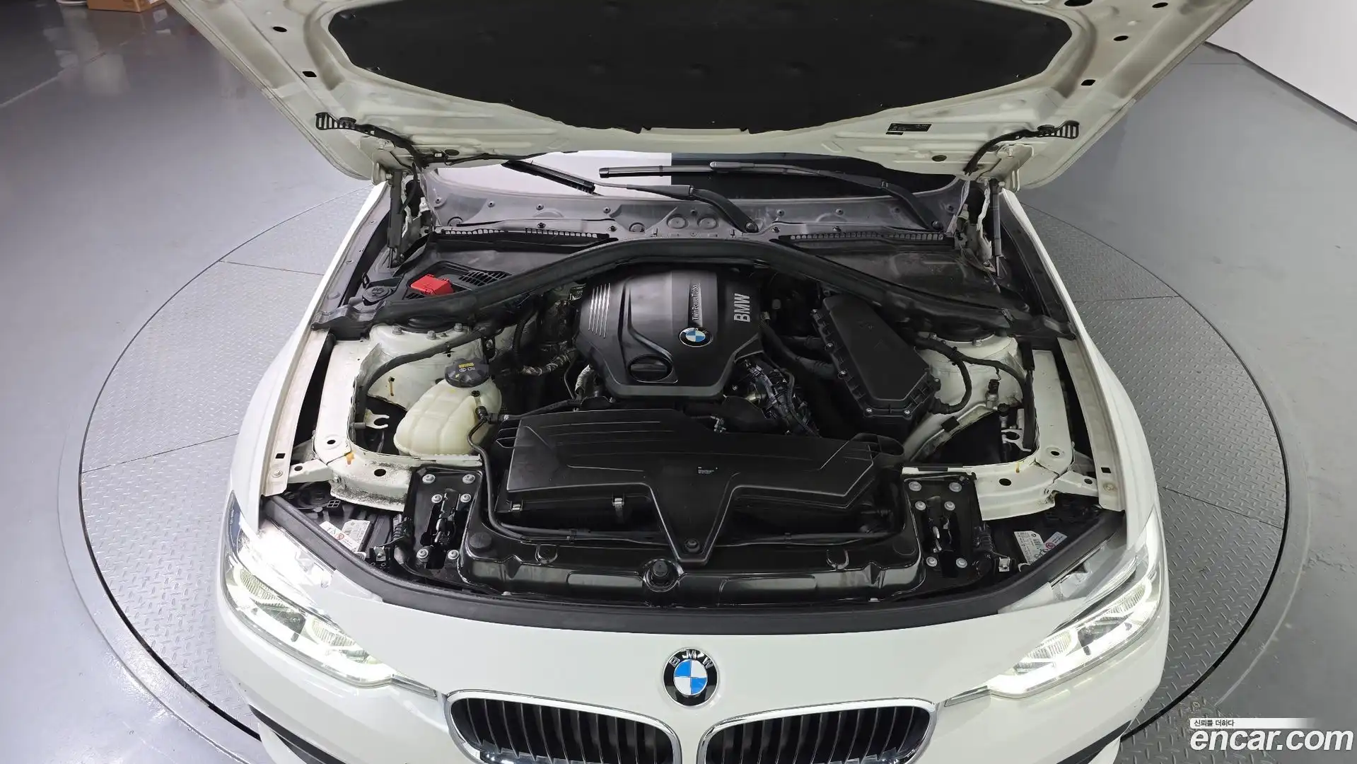 3-Series BMW 2016.1-OUTER-006