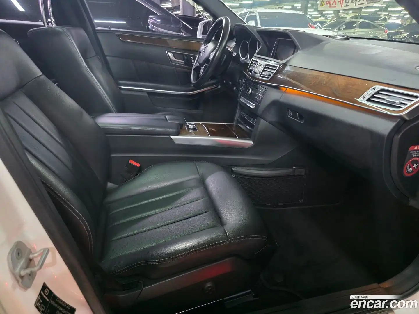 E-Class Mercedes-Benz 2015.11-OUTER-005