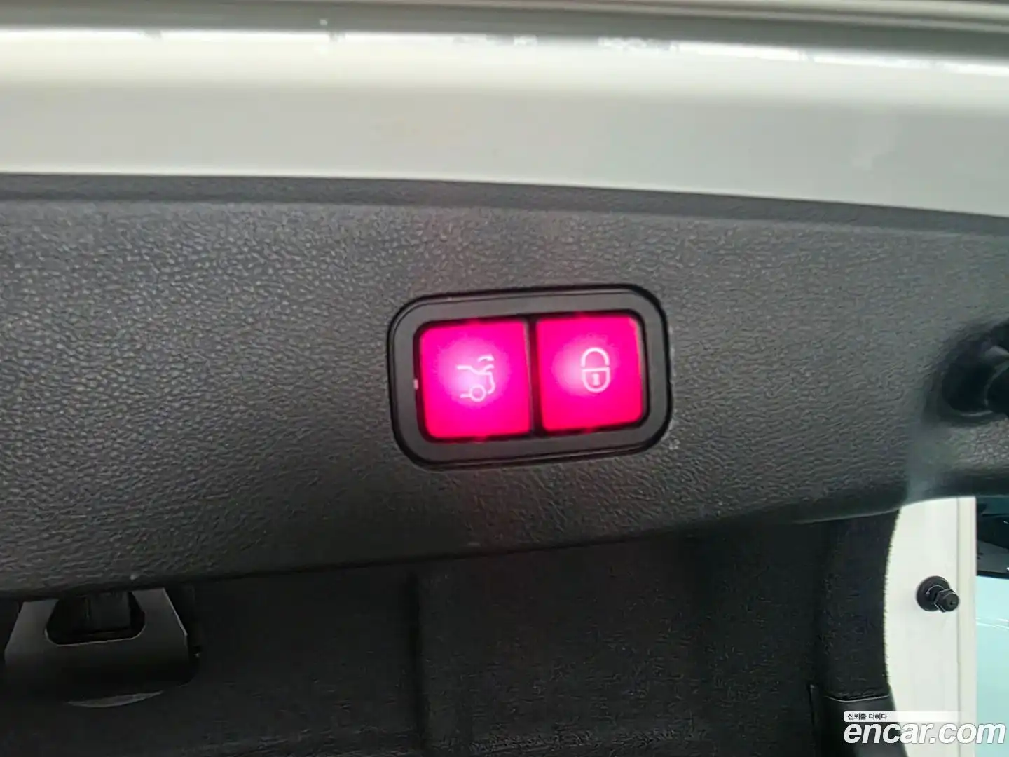 E-Class Mercedes-Benz 2015.11-OPTION-018