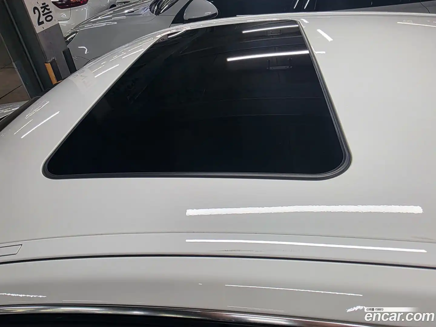 E-Class Mercedes-Benz 2015.11-OPTION-020