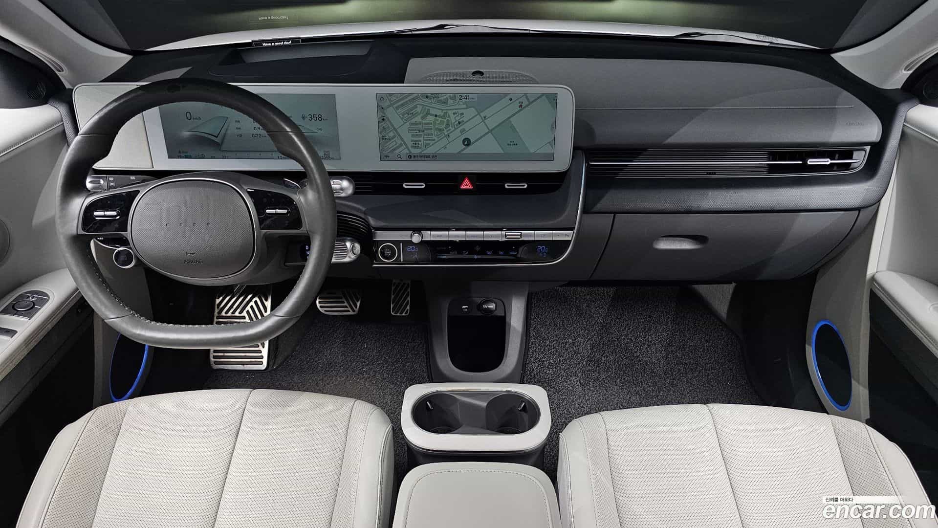 Ioniq5 Hyundai 2022.2-INNER-007