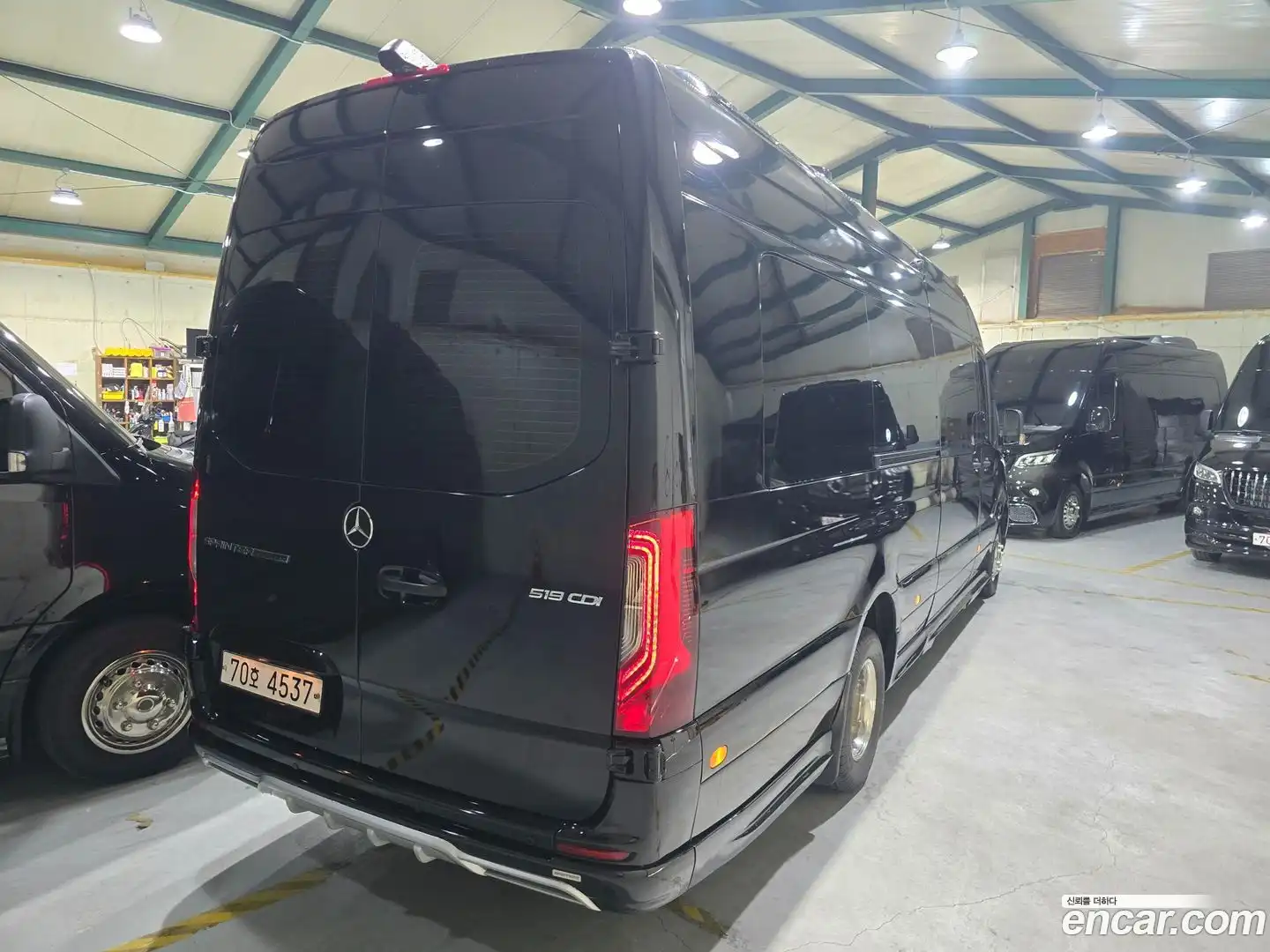 Sprinter Mercedes-Benz 2019.9-OUTER-002