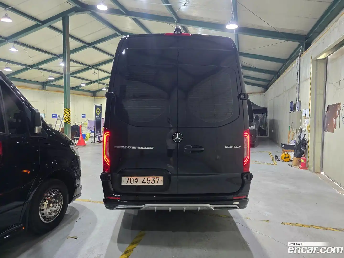 Sprinter Mercedes-Benz 2019.9-OUTER-004