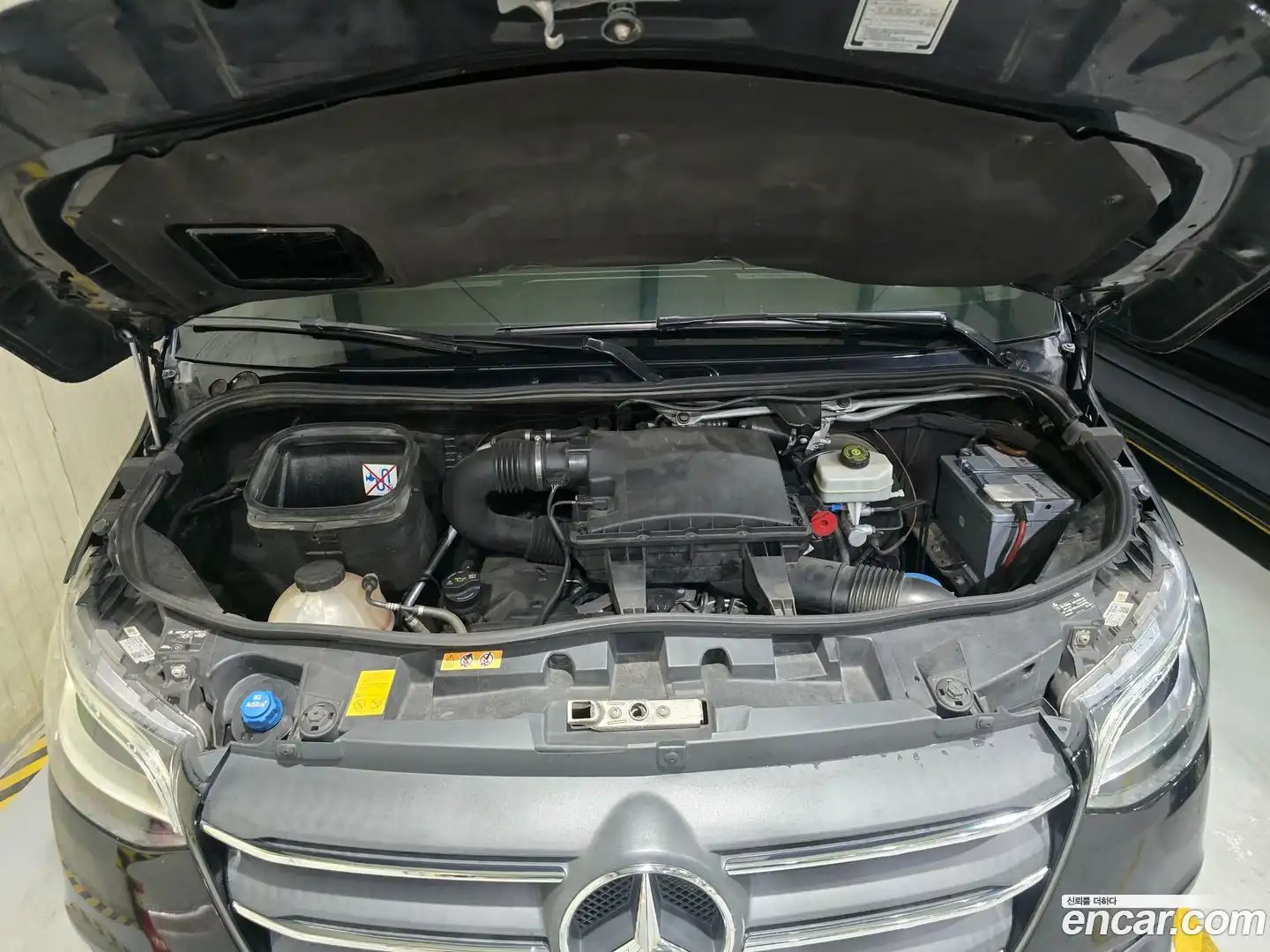 Sprinter Mercedes-Benz 2019.9-OUTER-006