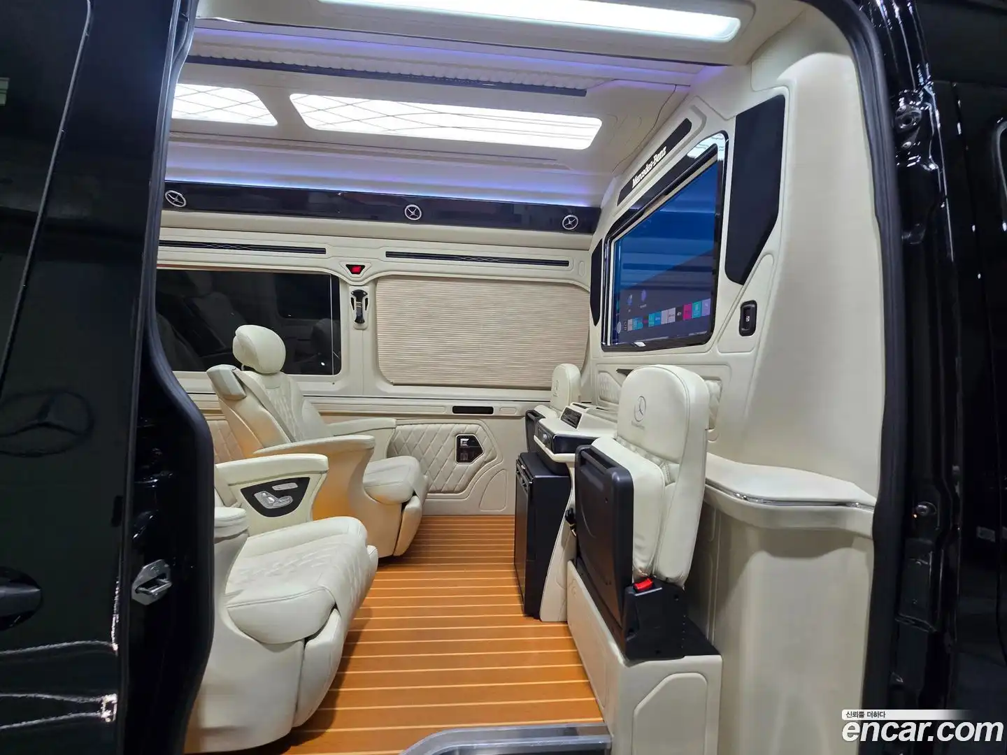 Sprinter Mercedes-Benz 2019.9-INNER-007