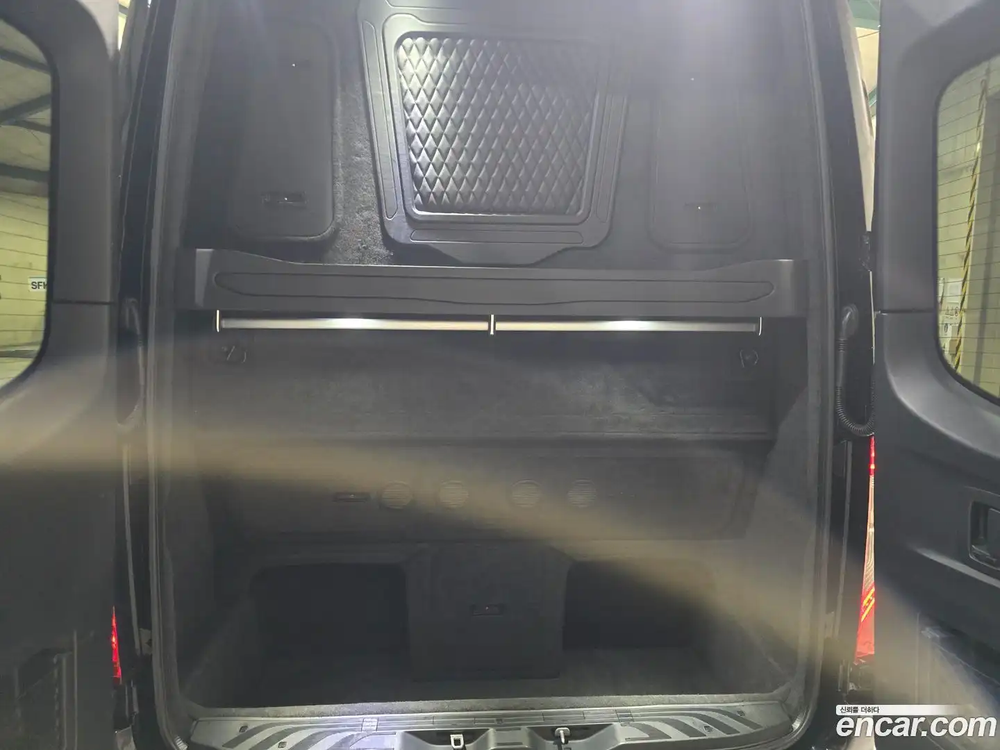 Sprinter Mercedes-Benz 2019.9-INNER-010