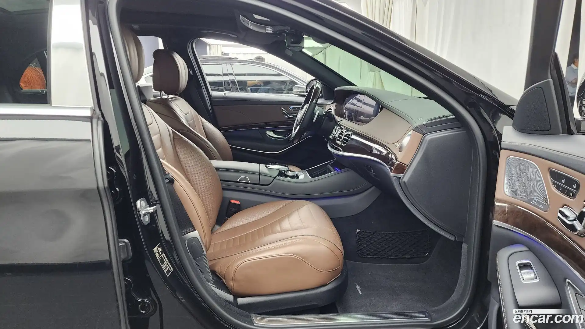 S-Class Mercedes-Benz 2020.8-OPTION-015