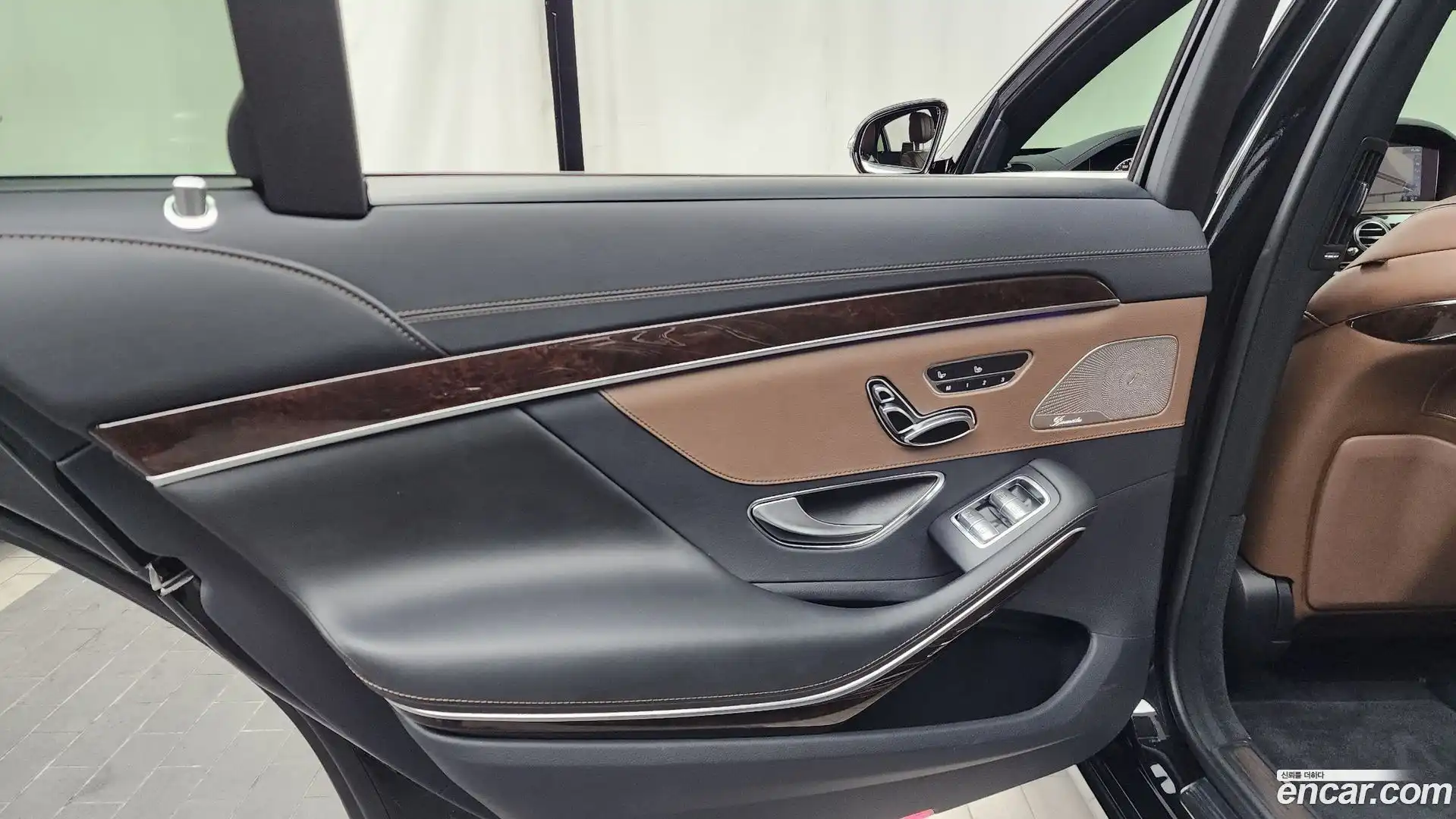 S-Class Mercedes-Benz 2020.8-INNER-035