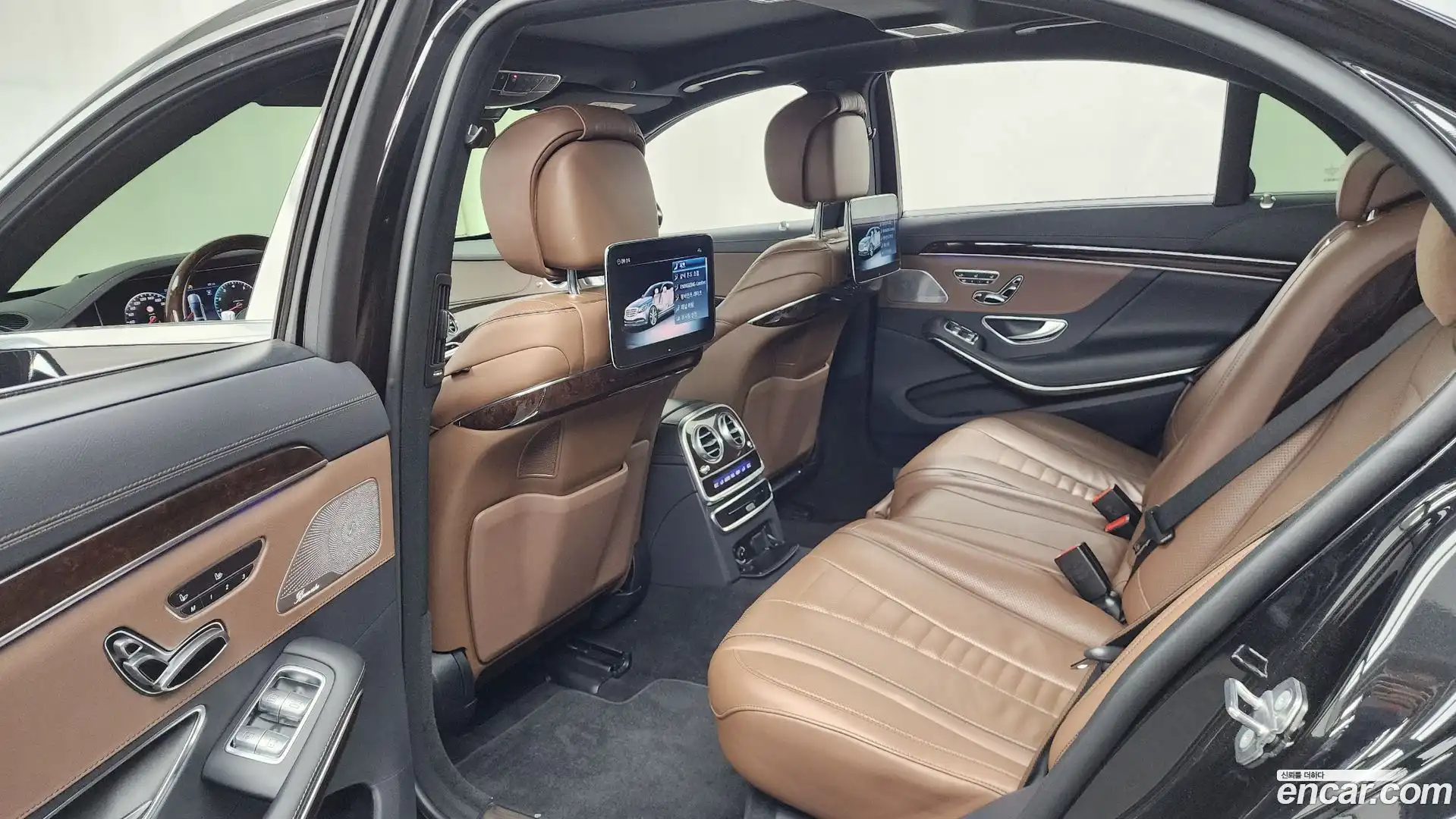 S-Class Mercedes-Benz 2020.8-INNER-036