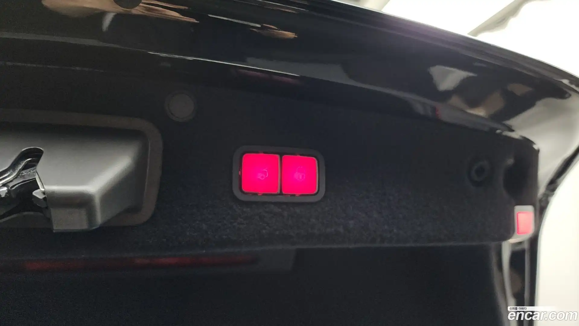 S-Class Mercedes-Benz 2020.8-OPTION-045