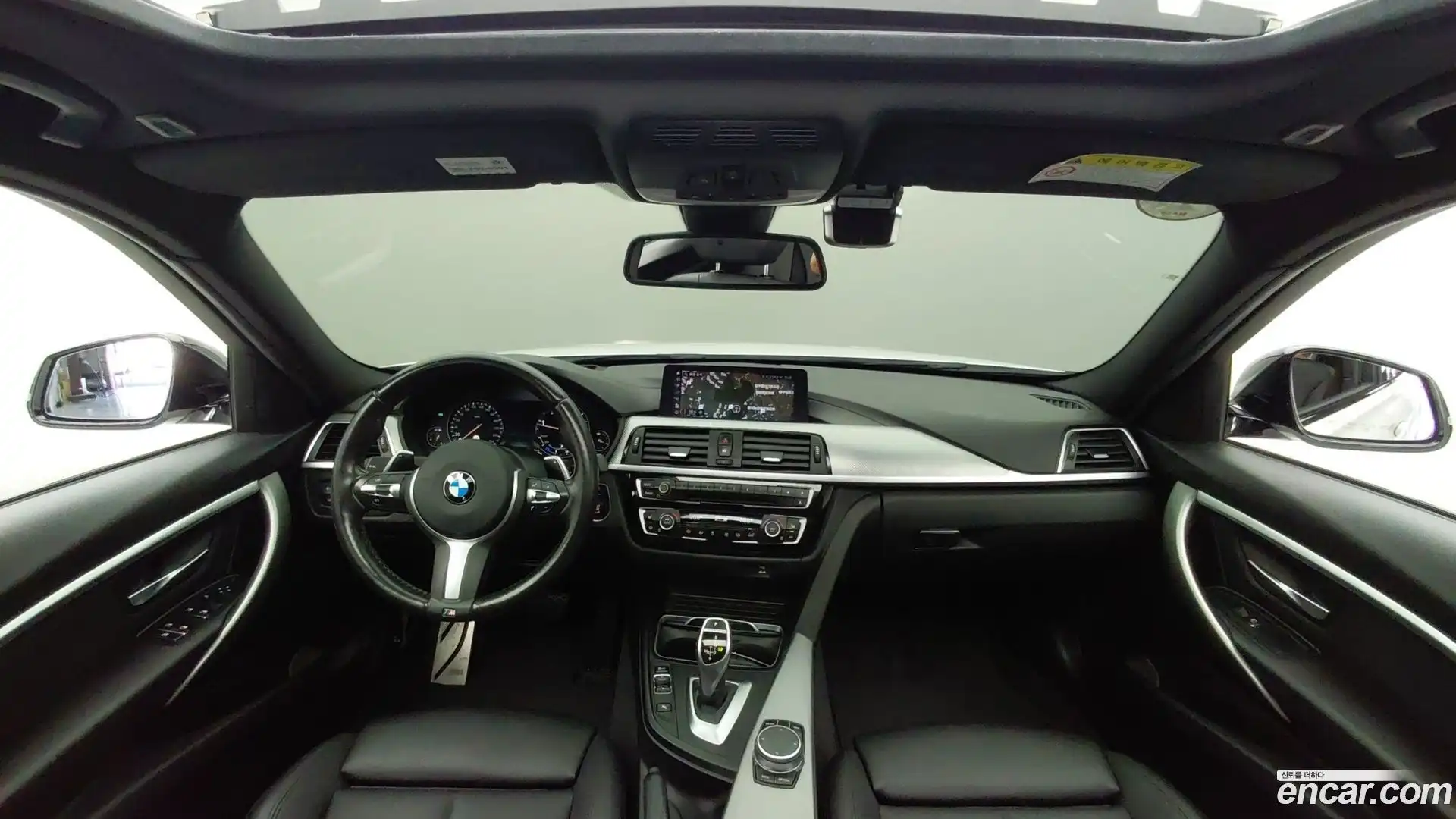3-Series BMW 2018.11-INNER-007