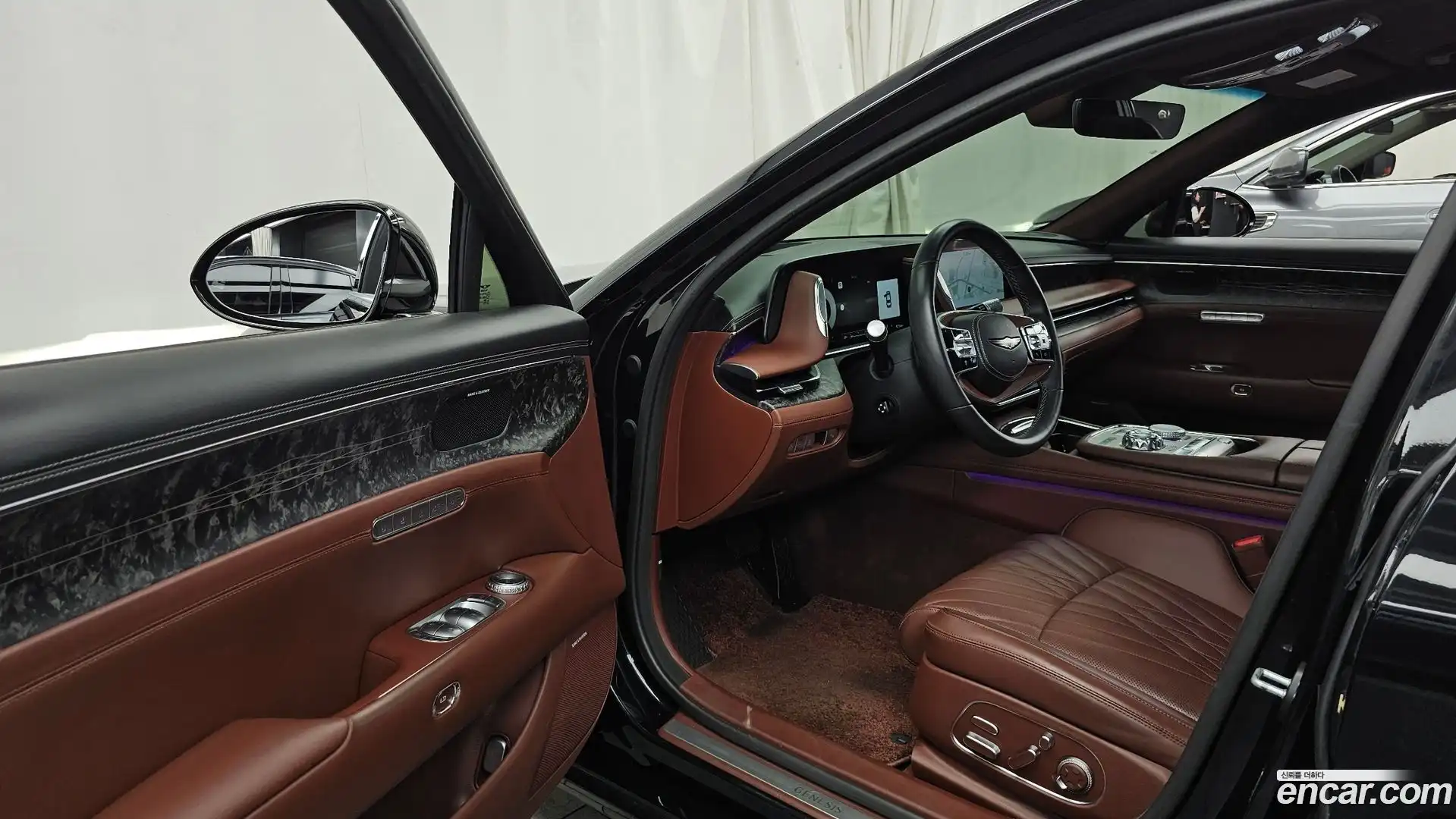 G90 Genesis 2023.2-INNER-010