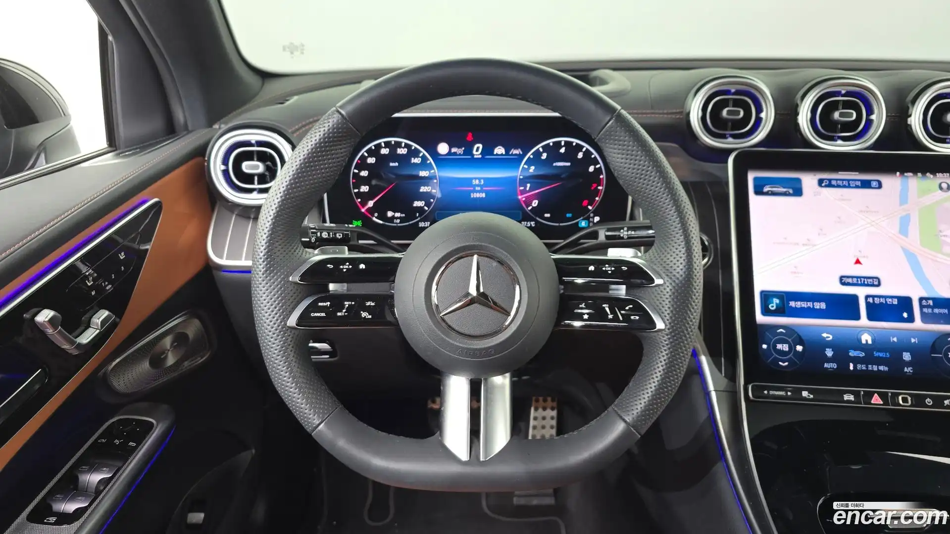 GLC-Class Mercedes-Benz 2025.6-OPTION-017
