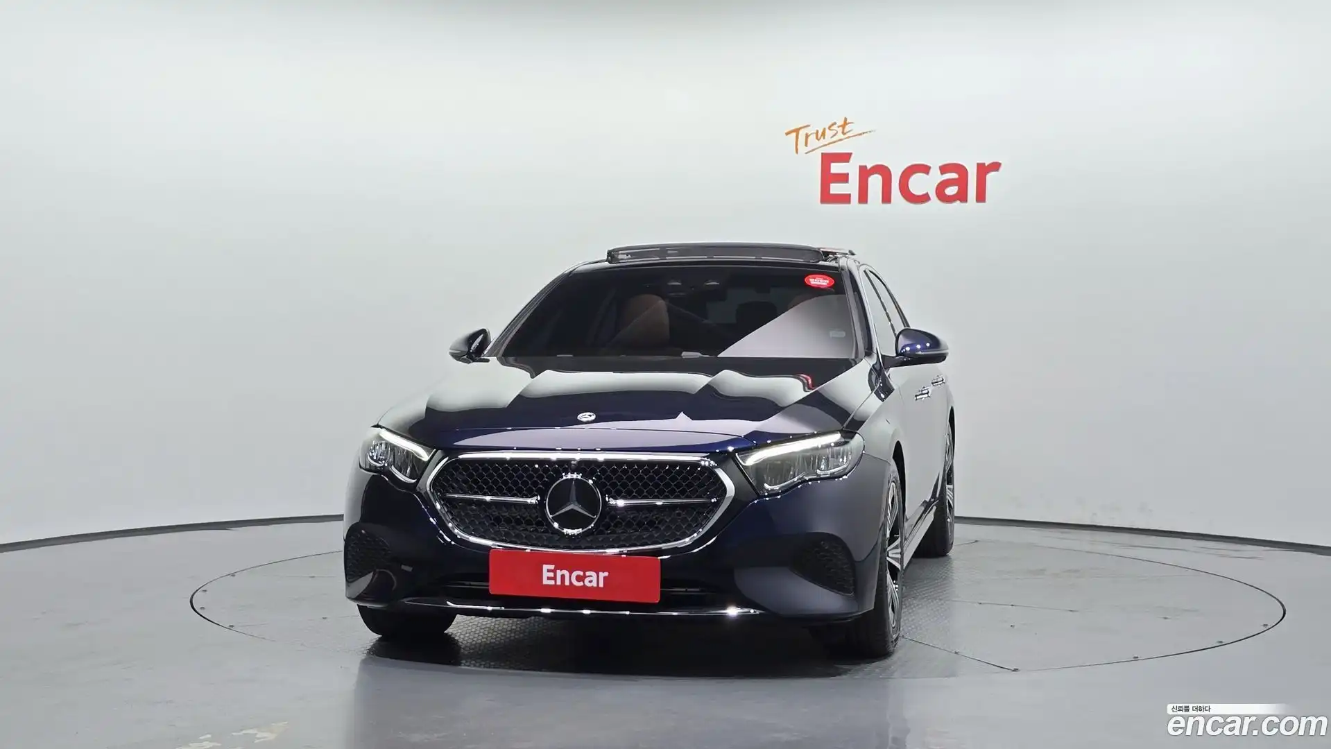 E-Class Mercedes-Benz 2025.6-OUTER-003