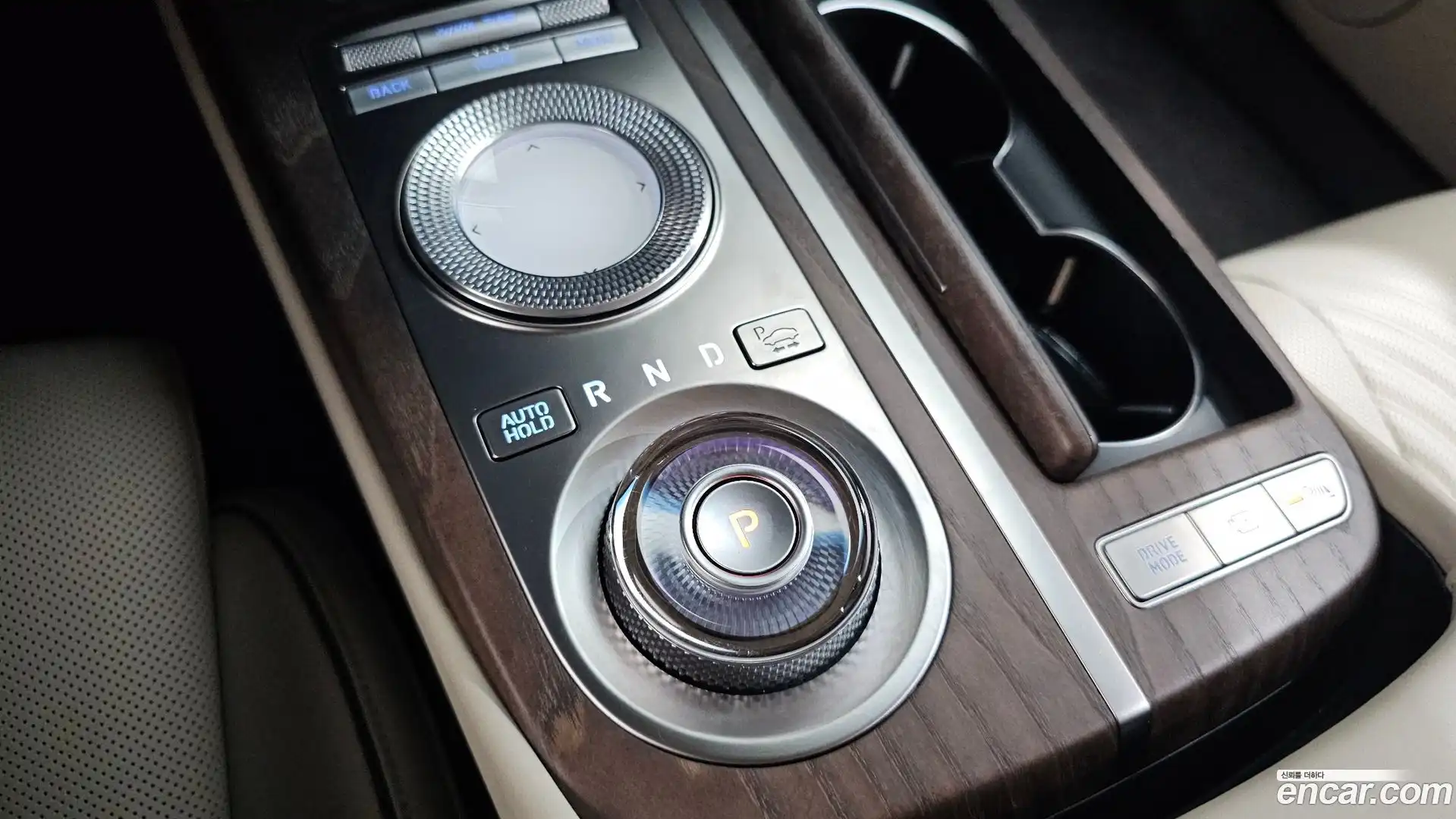 G80 Genesis 2020.11-INNER-009