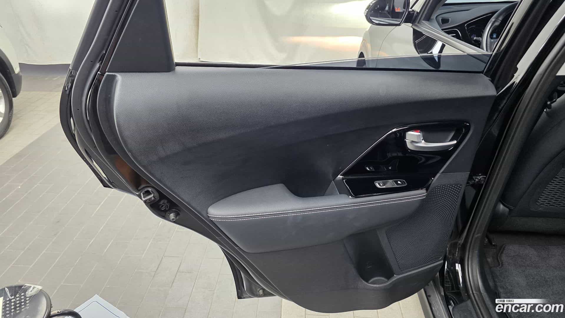 Niro Kia 2021.5-INNER-035