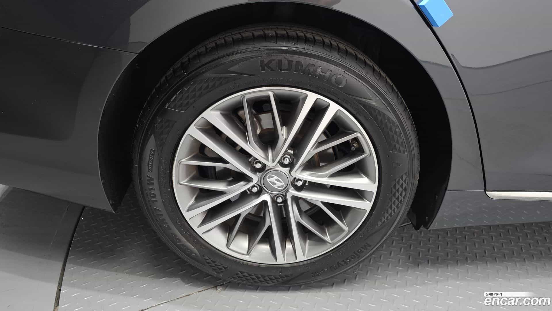 Grandeur Hyundai 2017.5-OUTER-005