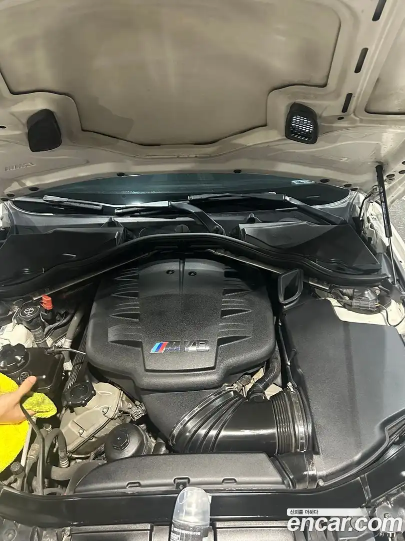 M3 BMW 2010.2-OUTER-004