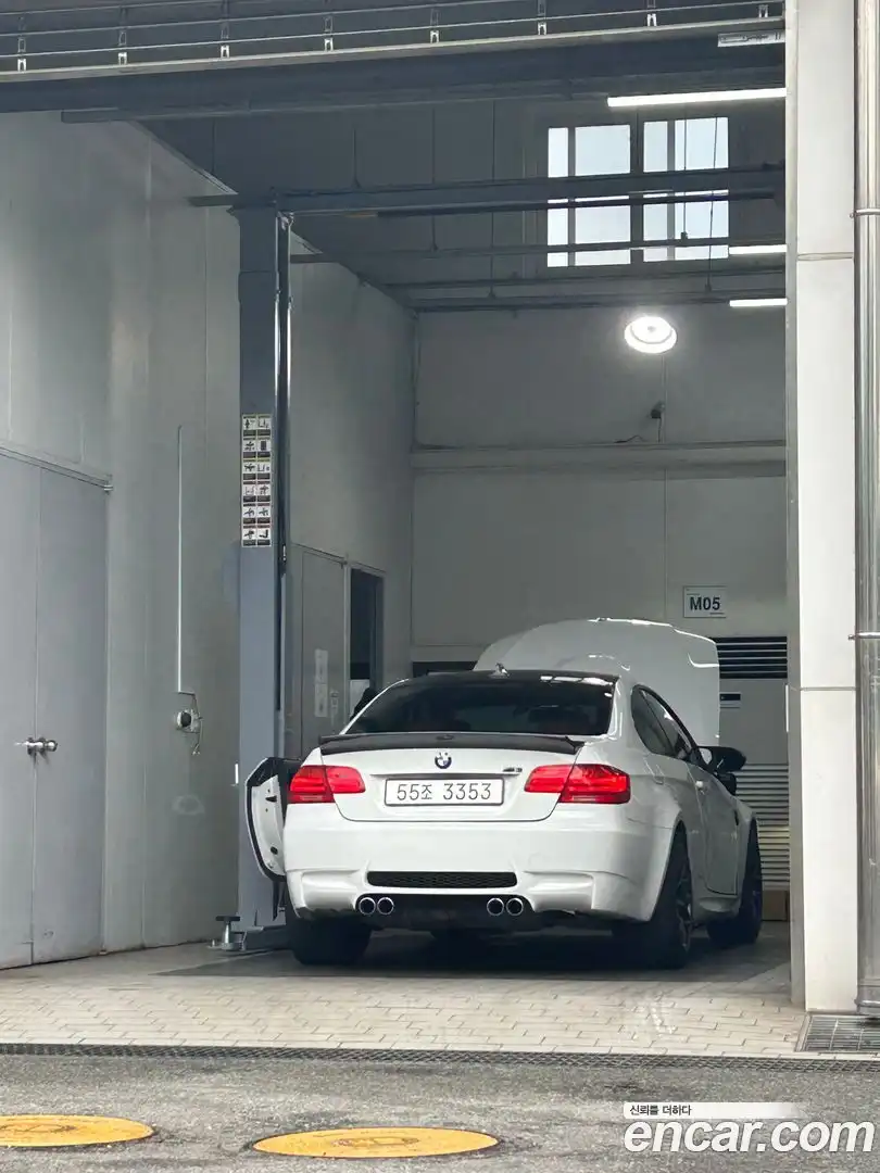 M3 BMW 2010.2-INNER-007