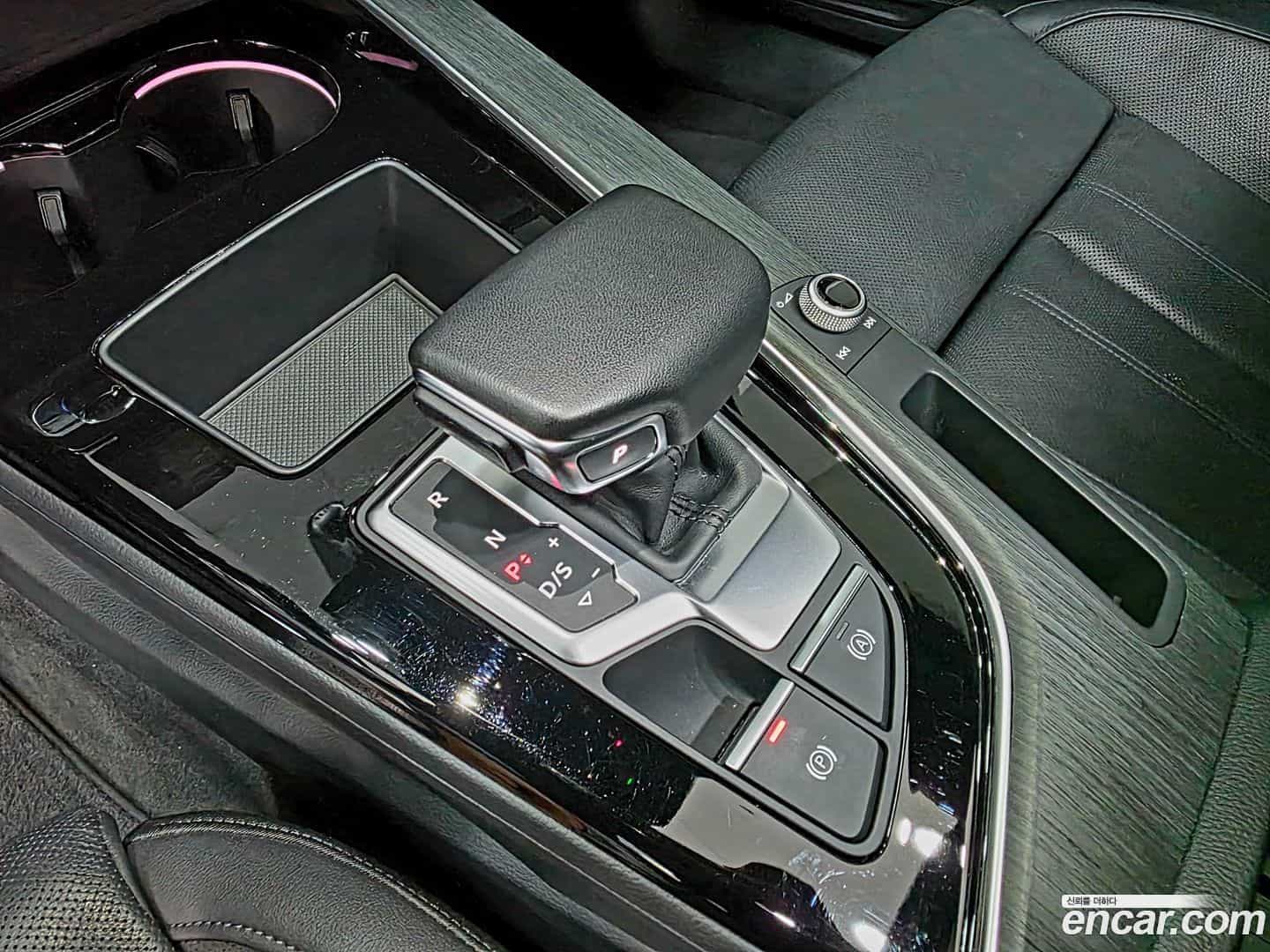 A4 Audi 2023.11-INNER-009