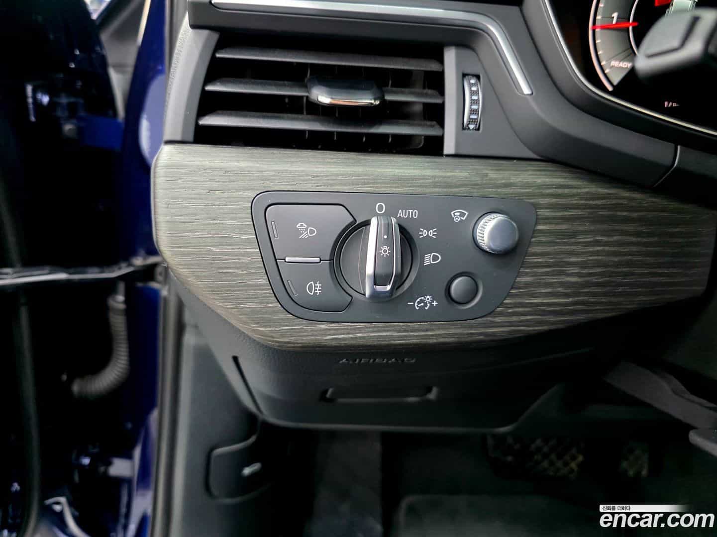 A4 Audi 2023.11-OPTION-017