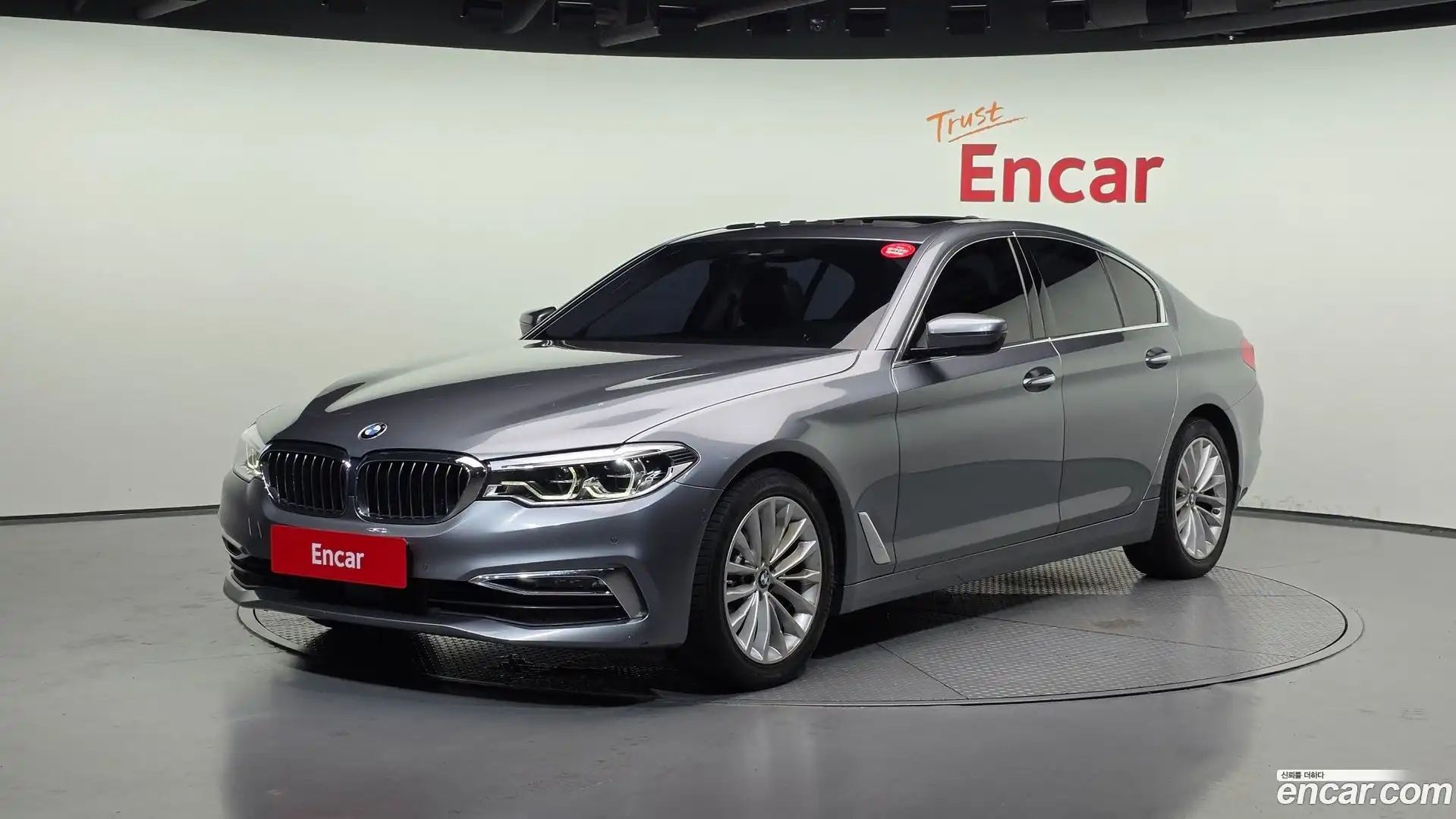 5-Series BMW 2018.5-OUTER-001