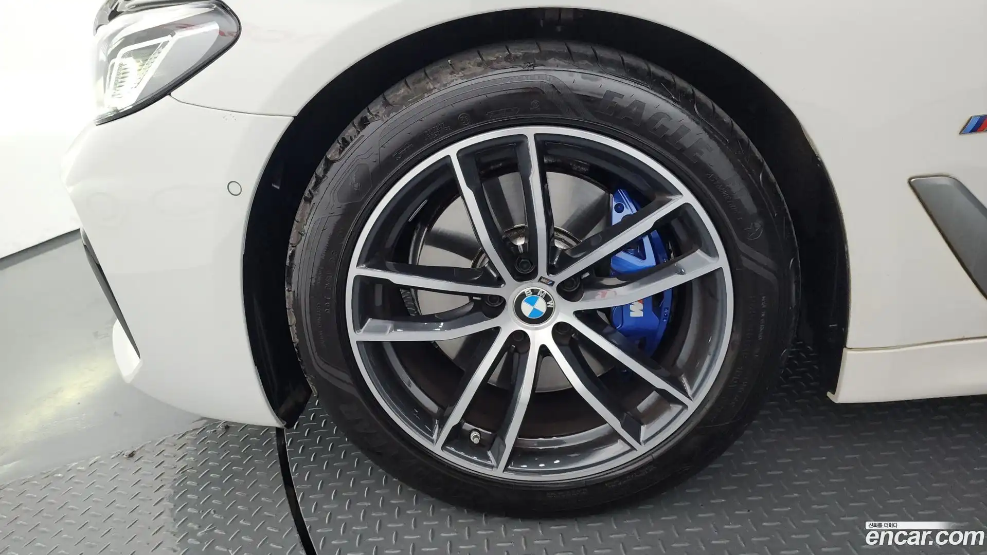 5-Series BMW 2022.4-OUTER-005