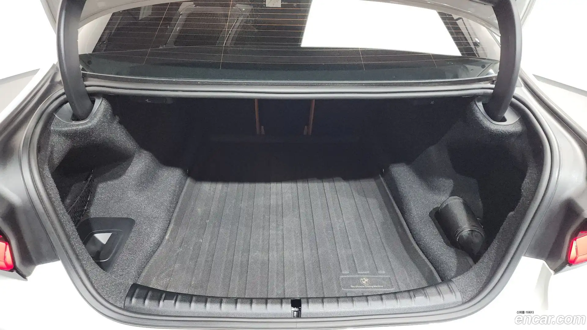 5-Series BMW 2022.4-OPTION-023