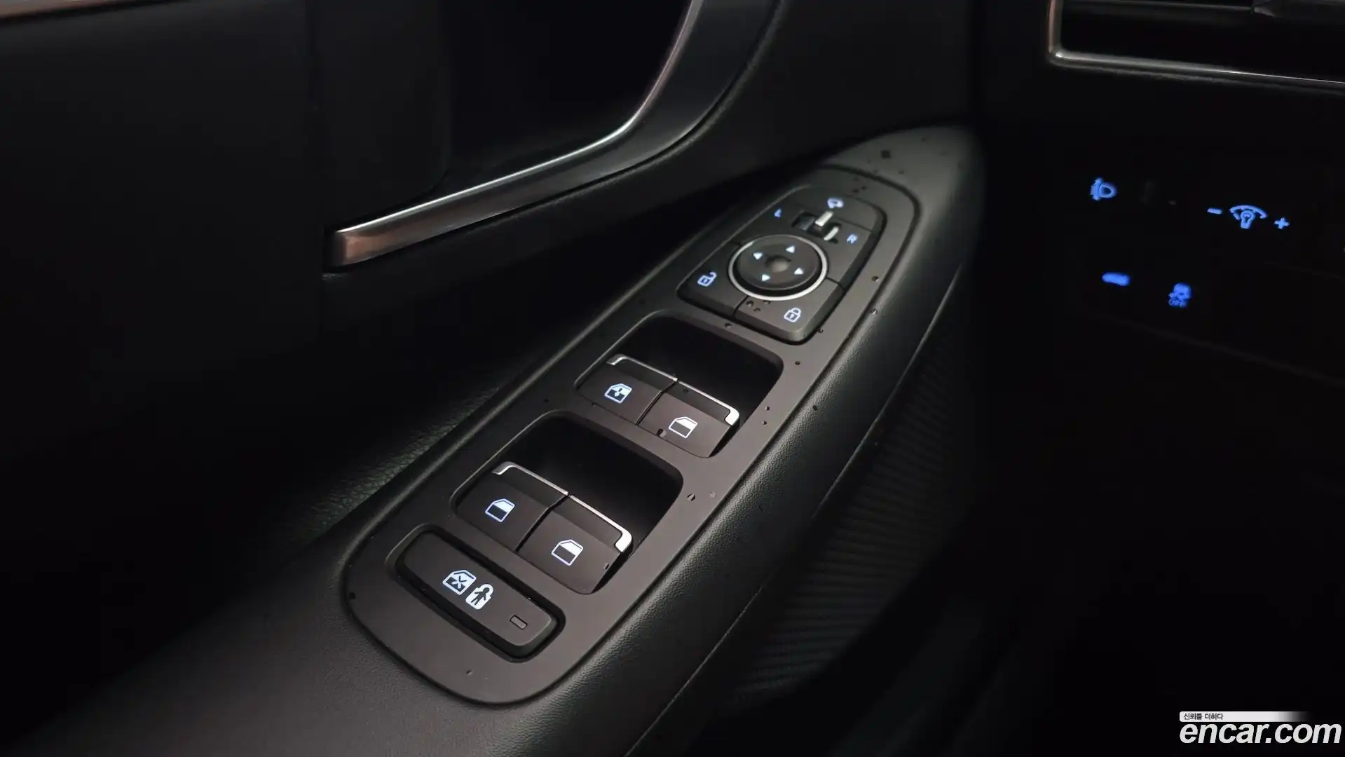 Sonata Hyundai 2020.6-OPTION-022