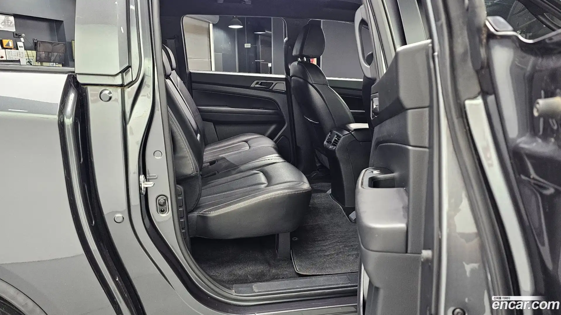 Rexton KG Mobility 2022.7-OPTION-016