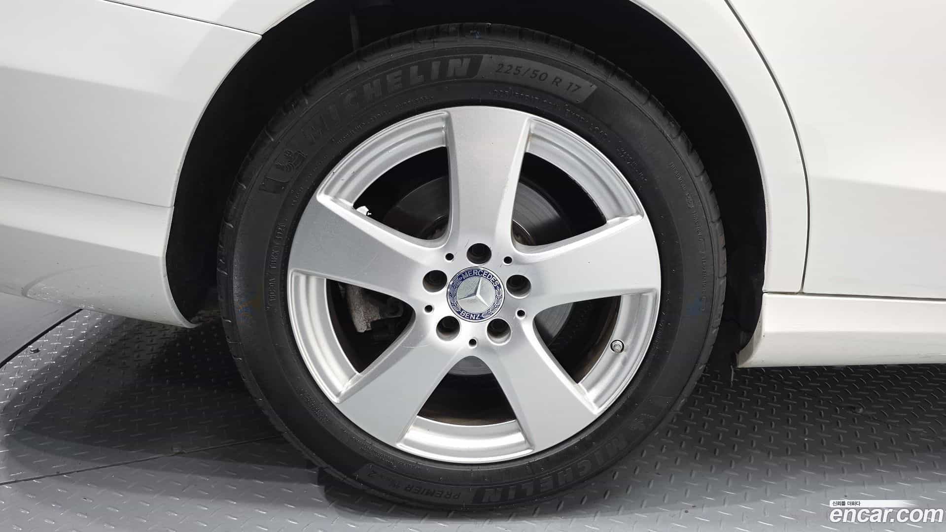 C-Class Mercedes-Benz 2016.10-OUTER-005