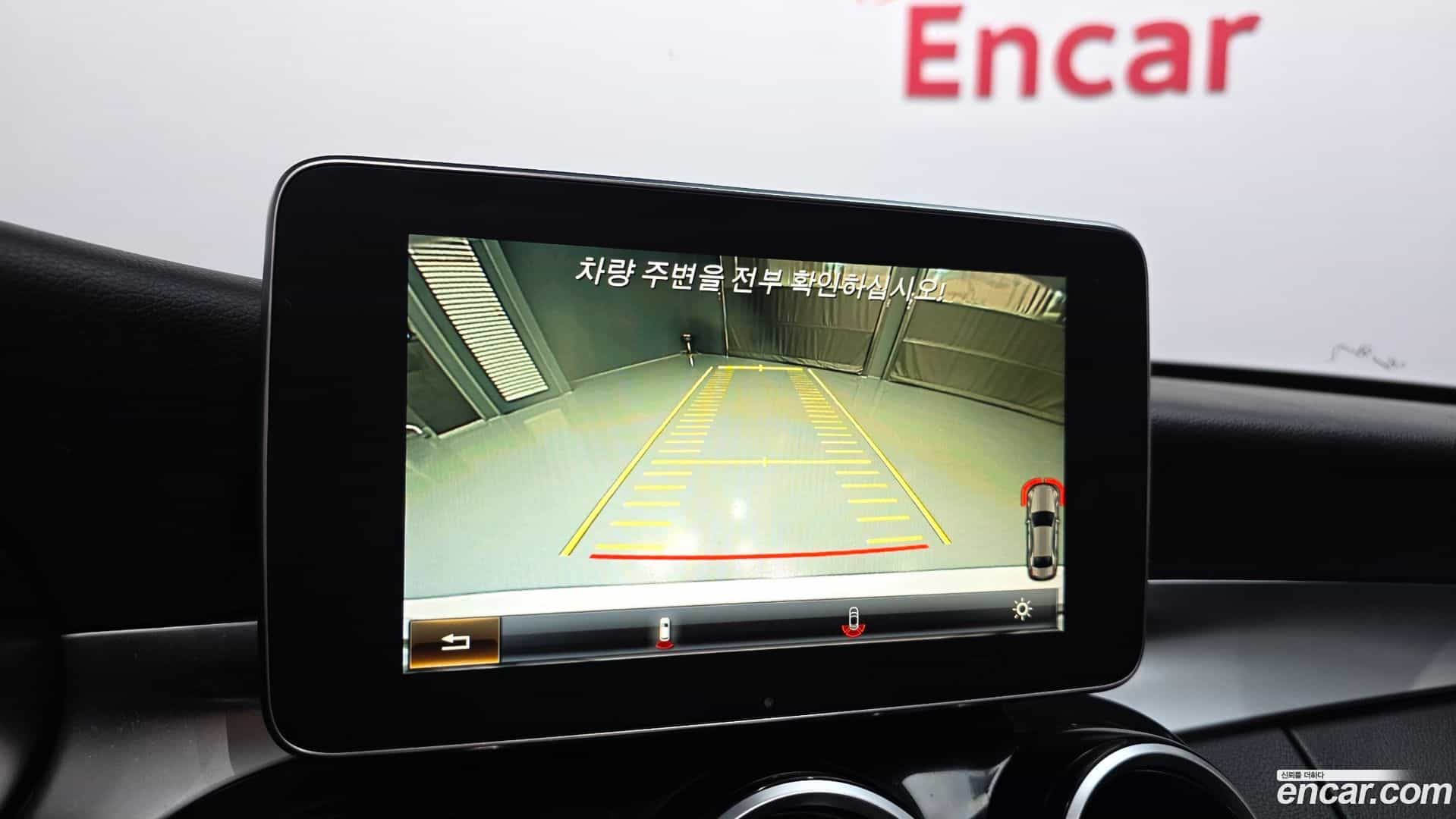 C-Class Mercedes-Benz 2016.10-OPTION-019