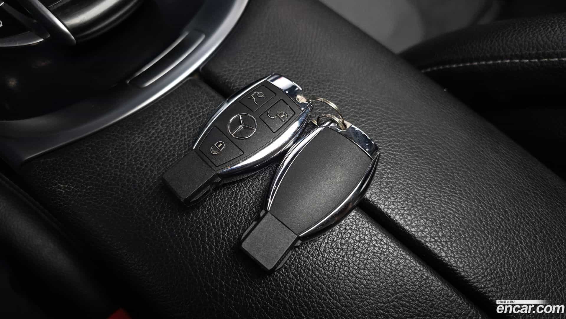 C-Class Mercedes-Benz 2016.10-OPTION-020