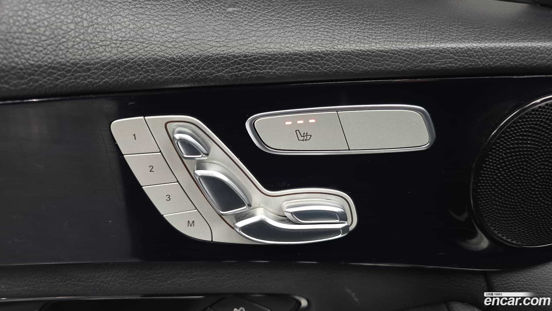 C-Class Mercedes-Benz 2016.10-OPTION-021