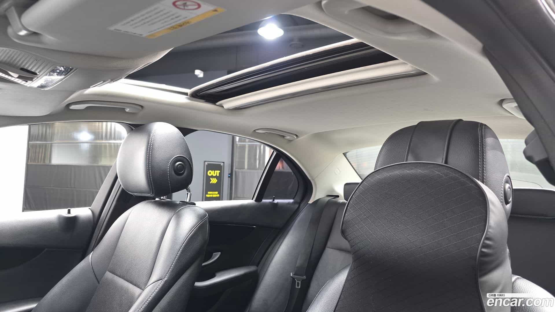 C-Class Mercedes-Benz 2016.10-OPTION-023