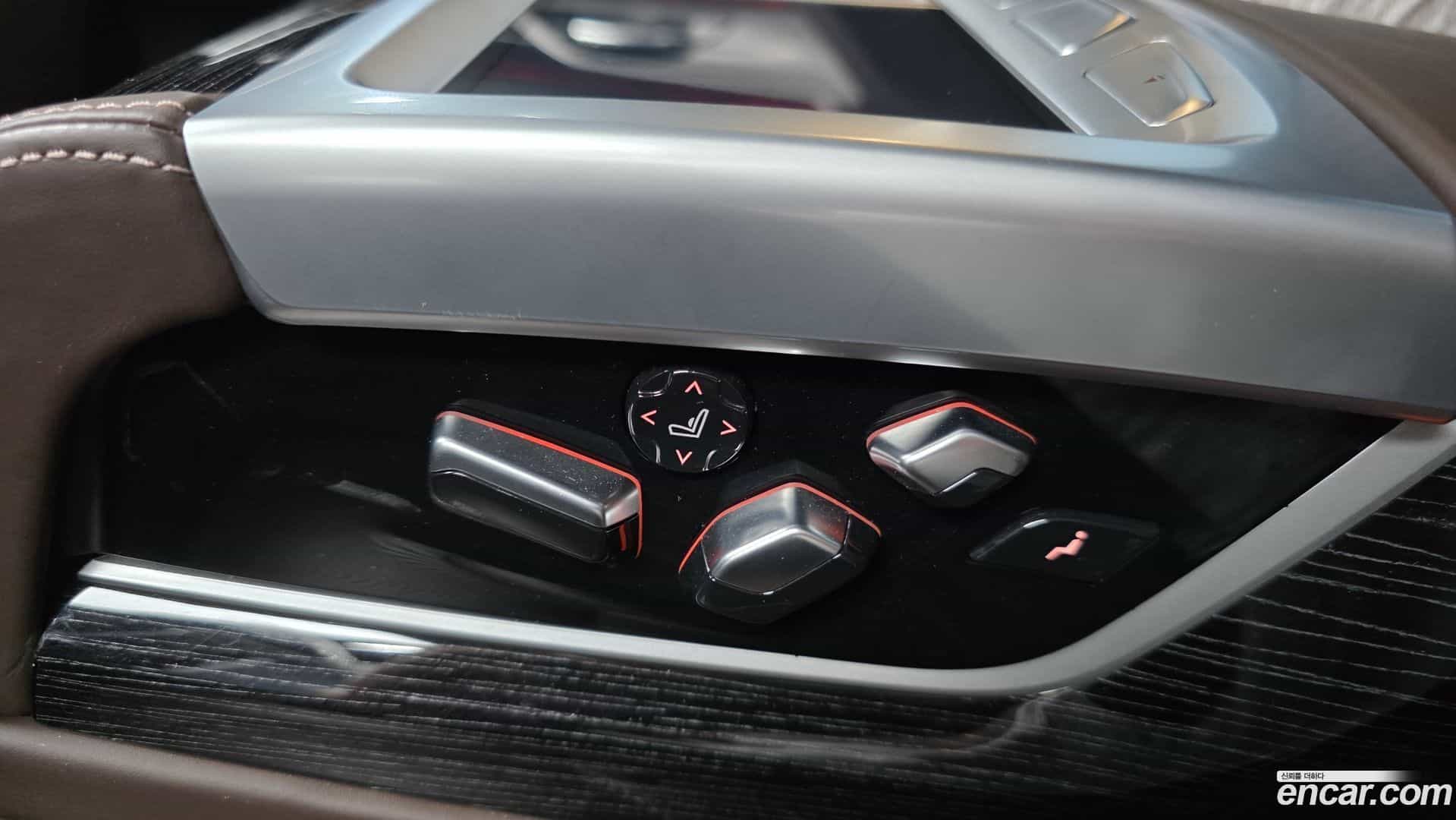 7-Series BMW 2022.1-OPTION-044