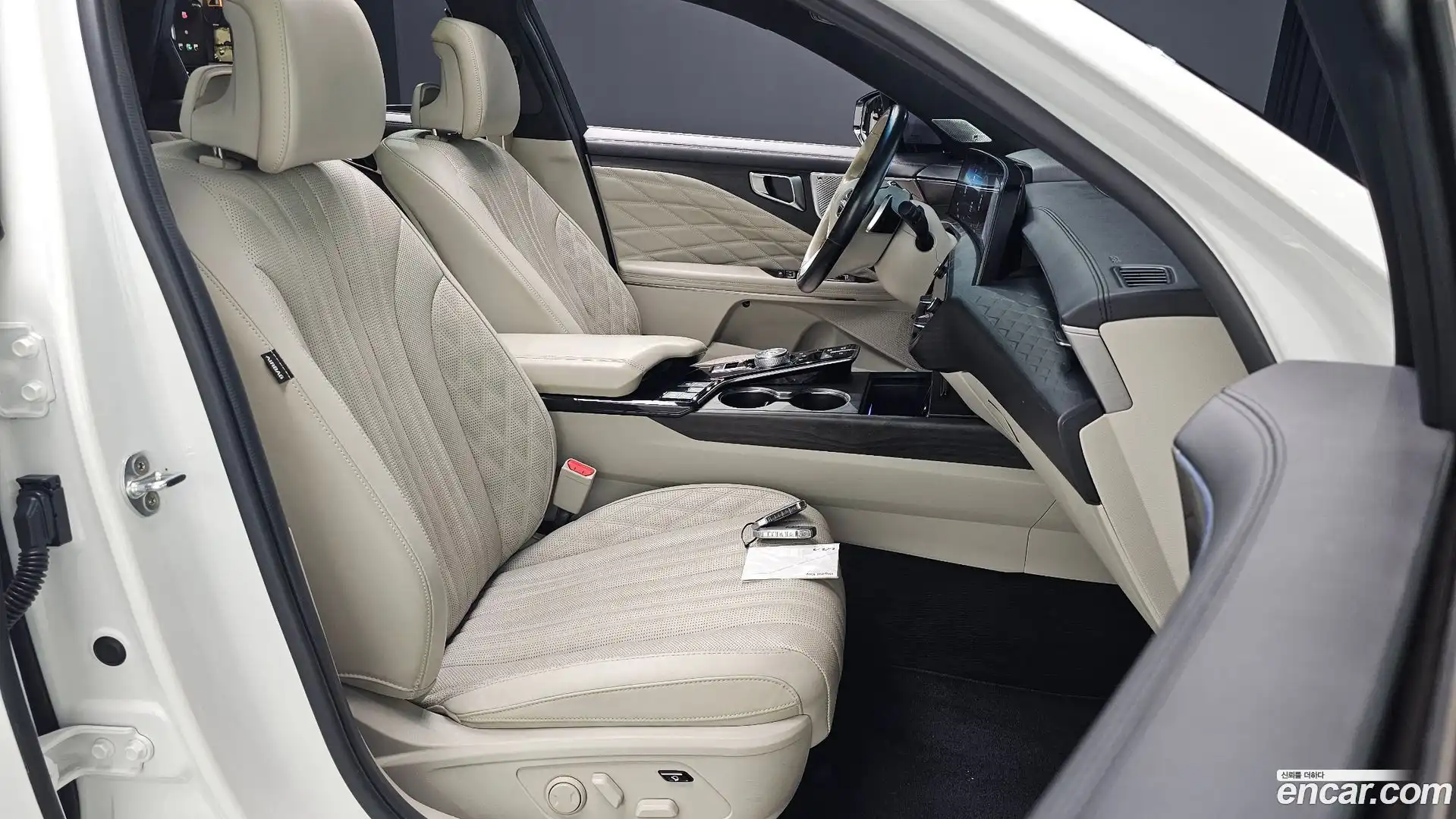 K8 Kia 2021.5-INNER-036