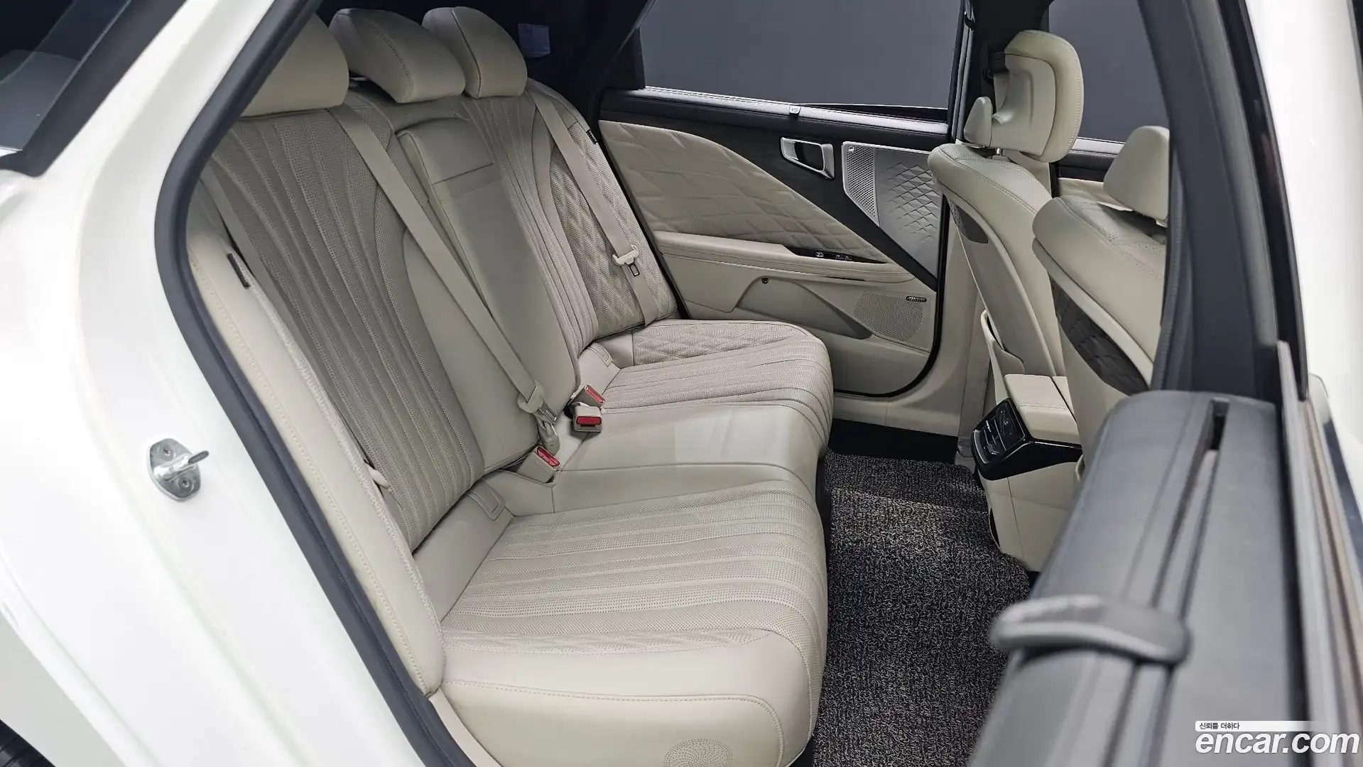 K8 Kia 2021.5-OPTION-040