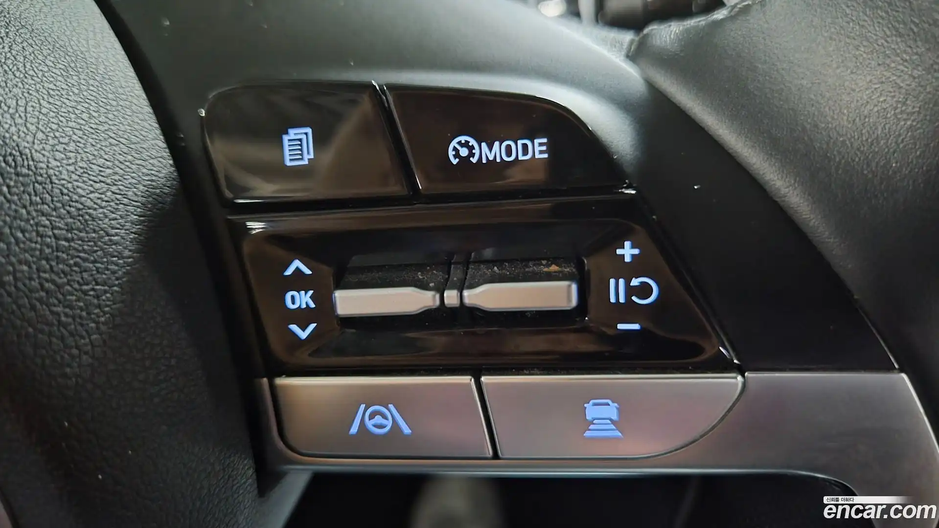 AVANTE Hyundai 2021.3-OPTION-020