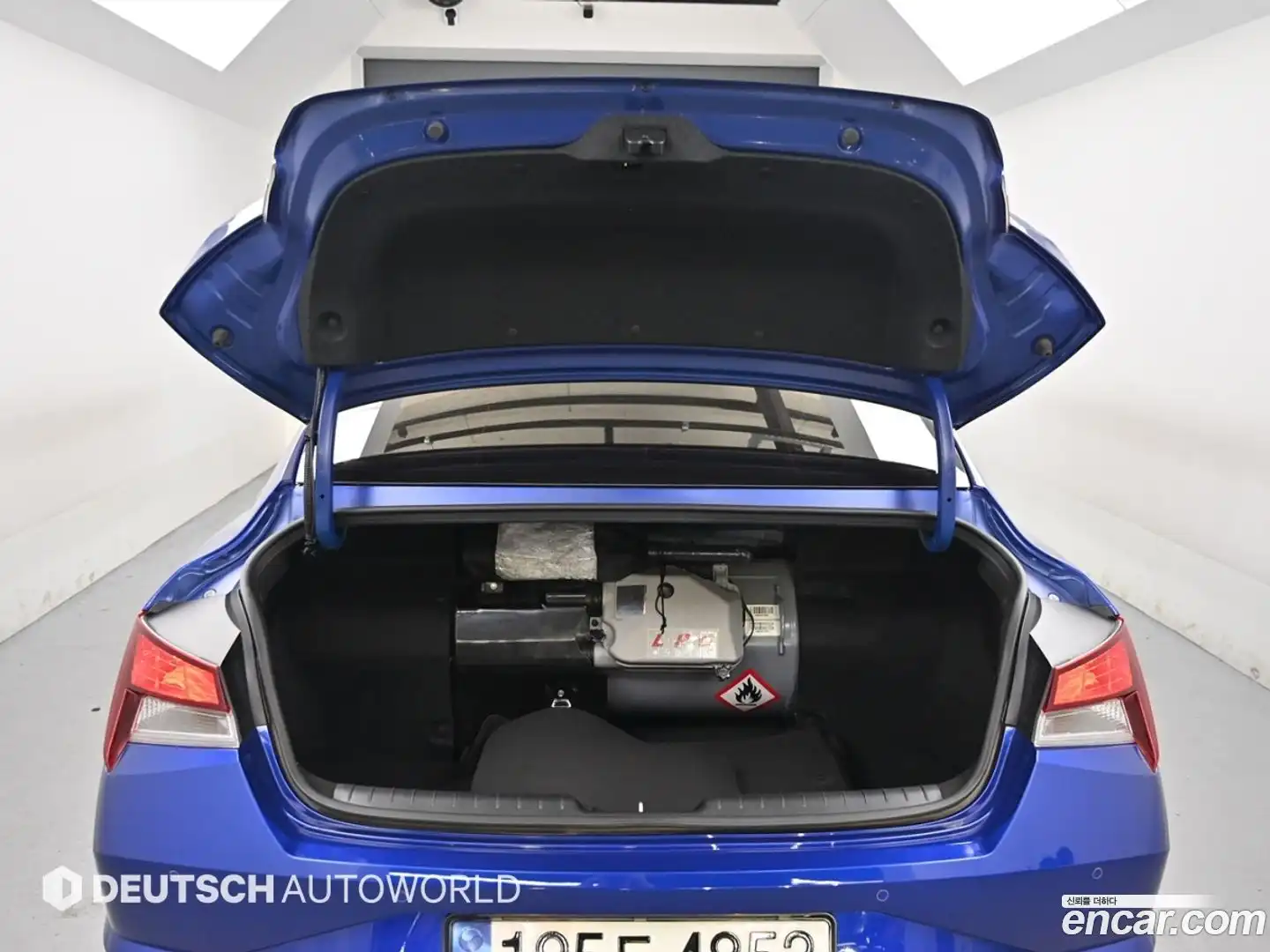 AVANTE Hyundai 2023.1-OPTION-023