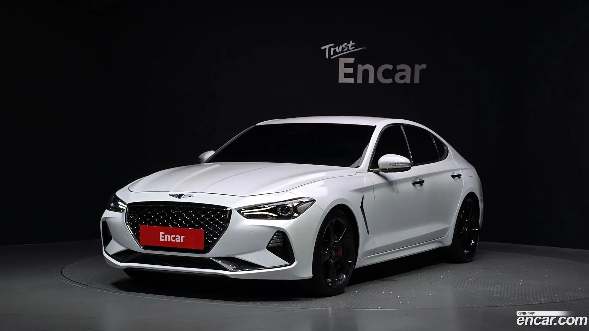 Main__Slider__Photo:G70 Genesis 2019.4-0