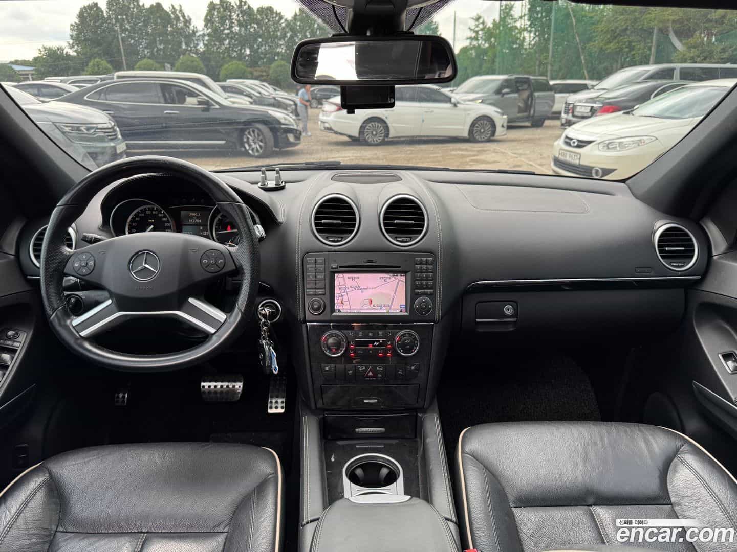 M-class Mercedes-Benz 2011.11-OUTER-006
