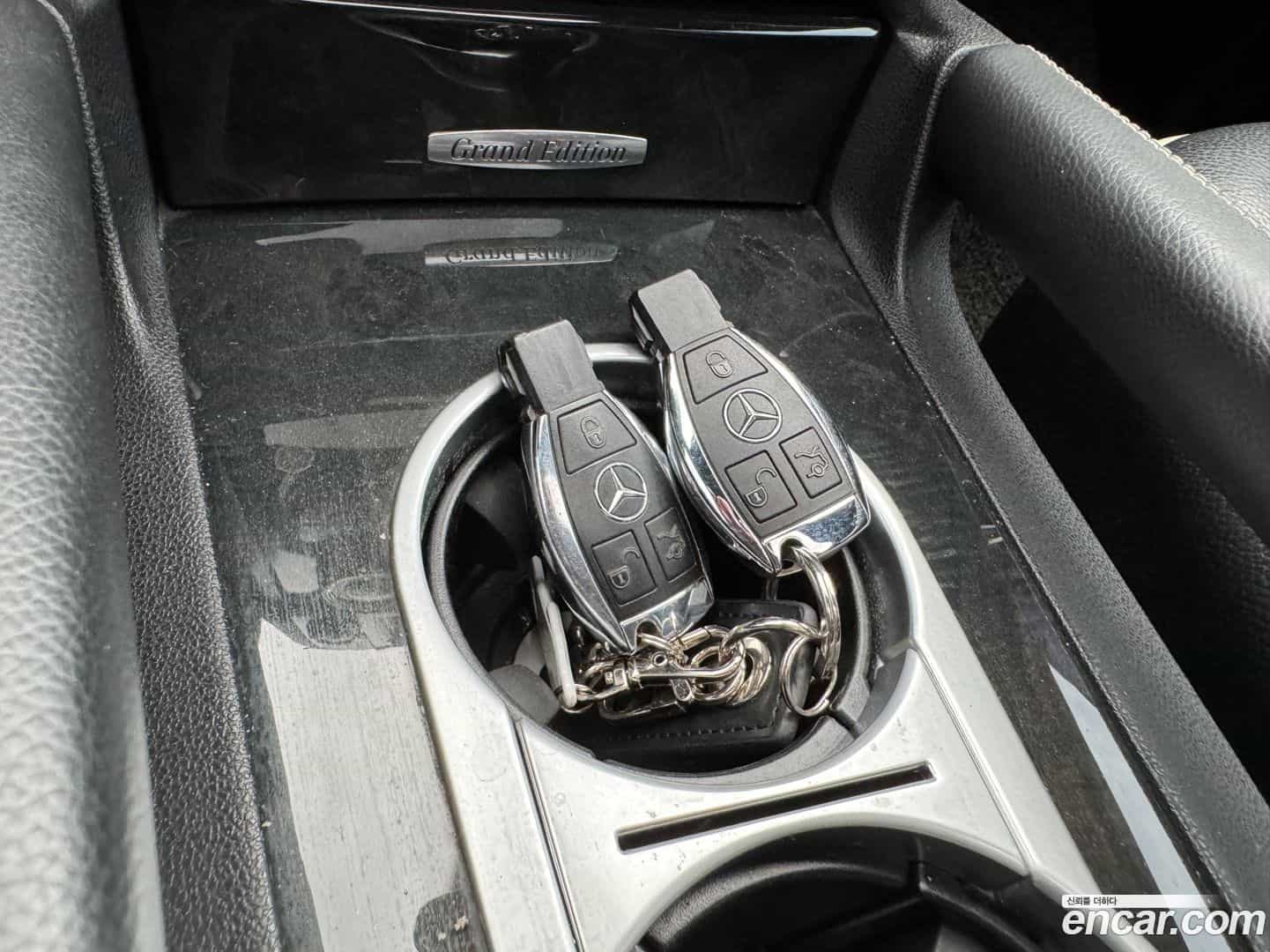 M-class Mercedes-Benz 2011.11-INNER-009