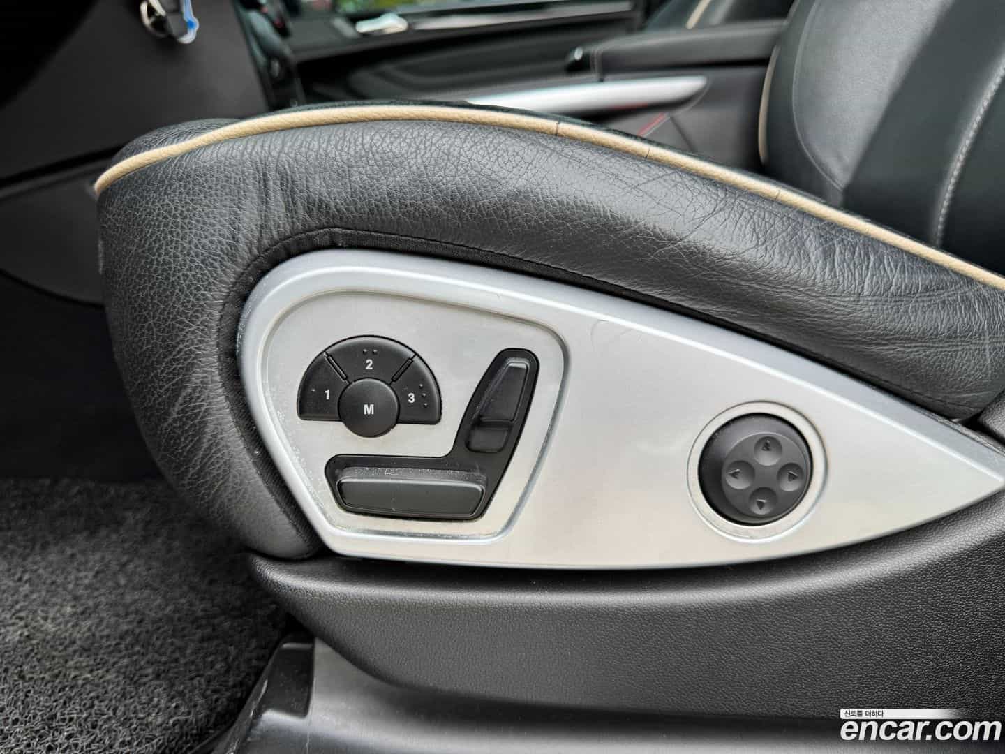M-class Mercedes-Benz 2011.11-OPTION-018