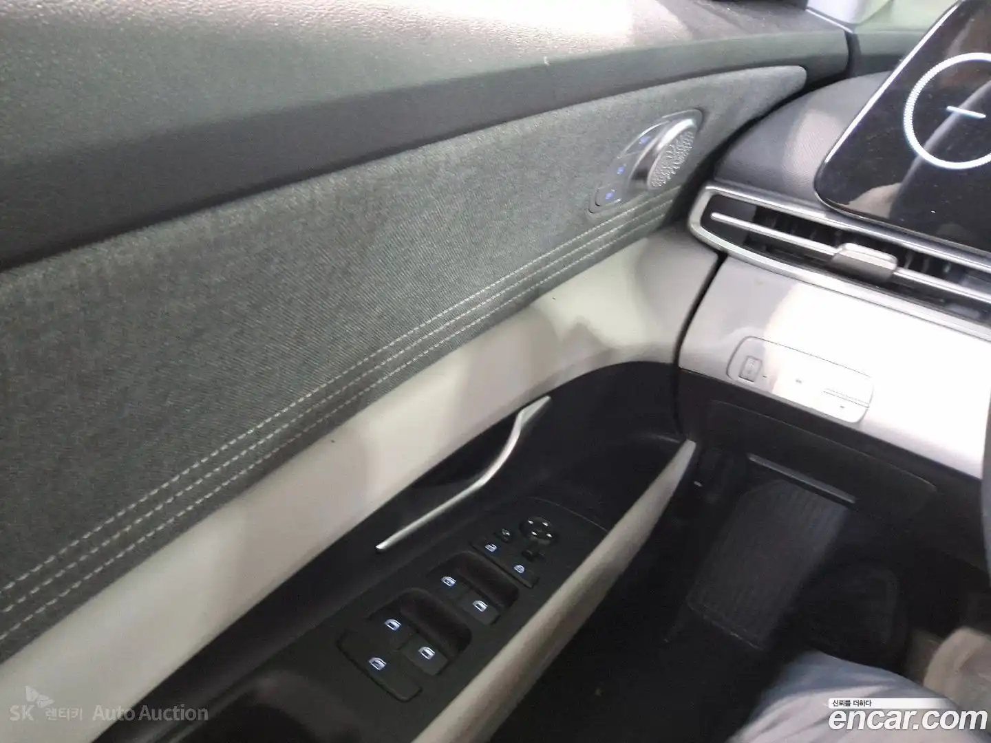 AVANTE Hyundai 2022.3-INNER-008